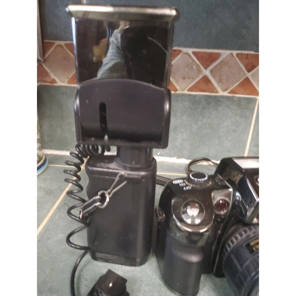 Canon DL-9000 Red Eye Reduction Motor Drive Camera Made in Japan Untested